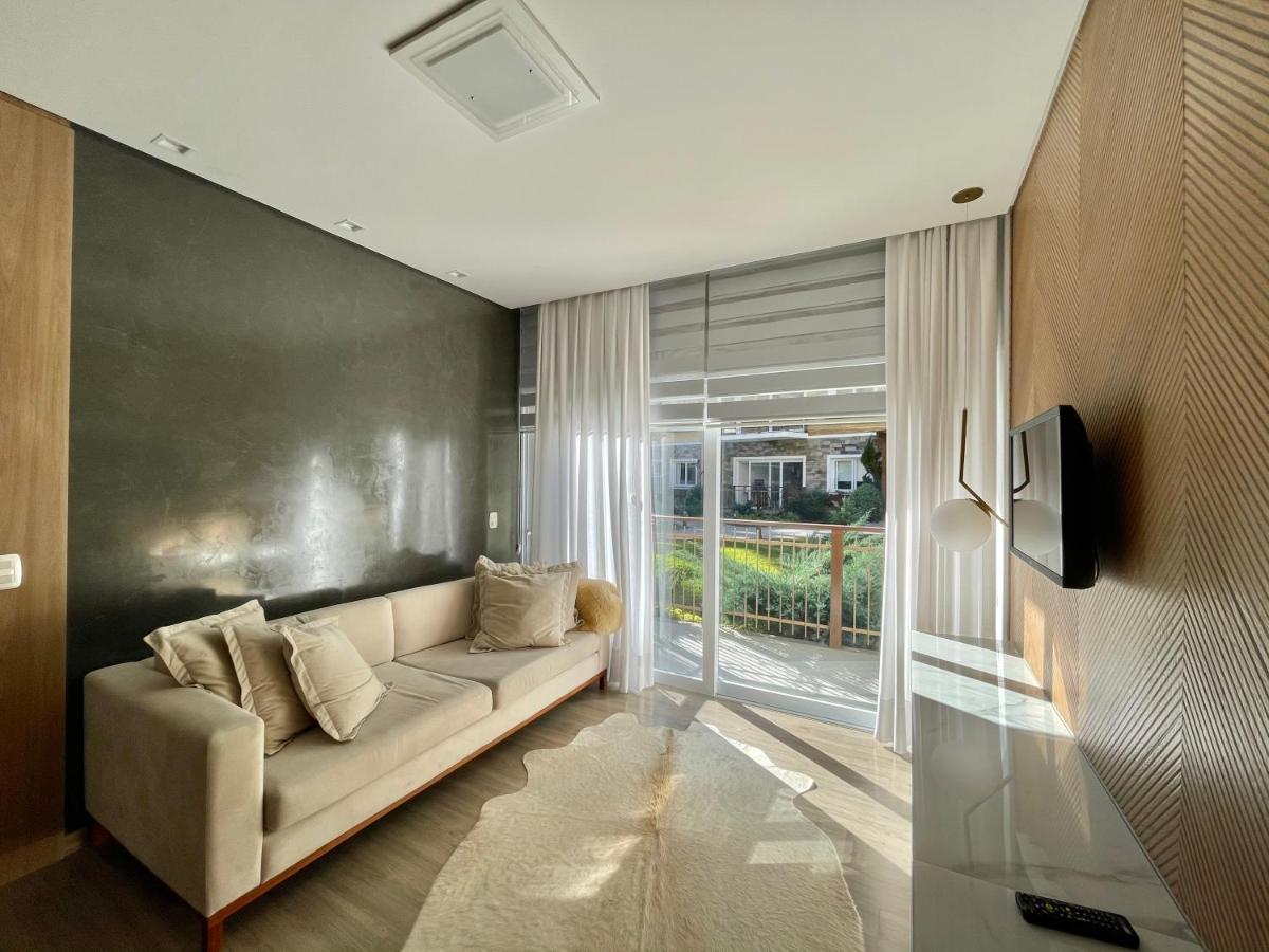 דירות גראמדו Apartamento De Luxo Casa De Pedra מראה חיצוני תמונה