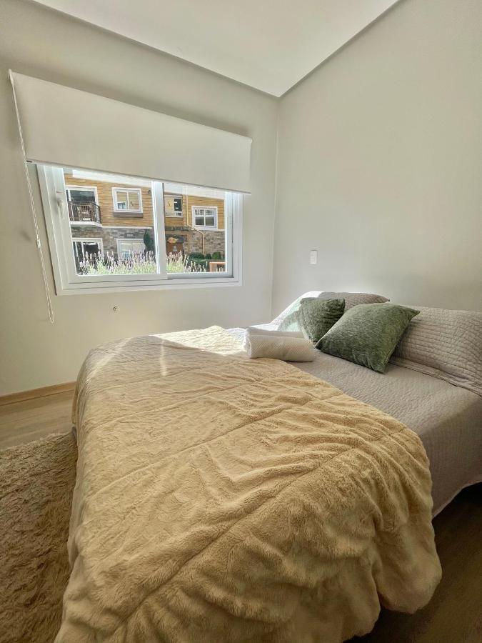 דירות גראמדו Apartamento De Luxo Casa De Pedra מראה חיצוני תמונה