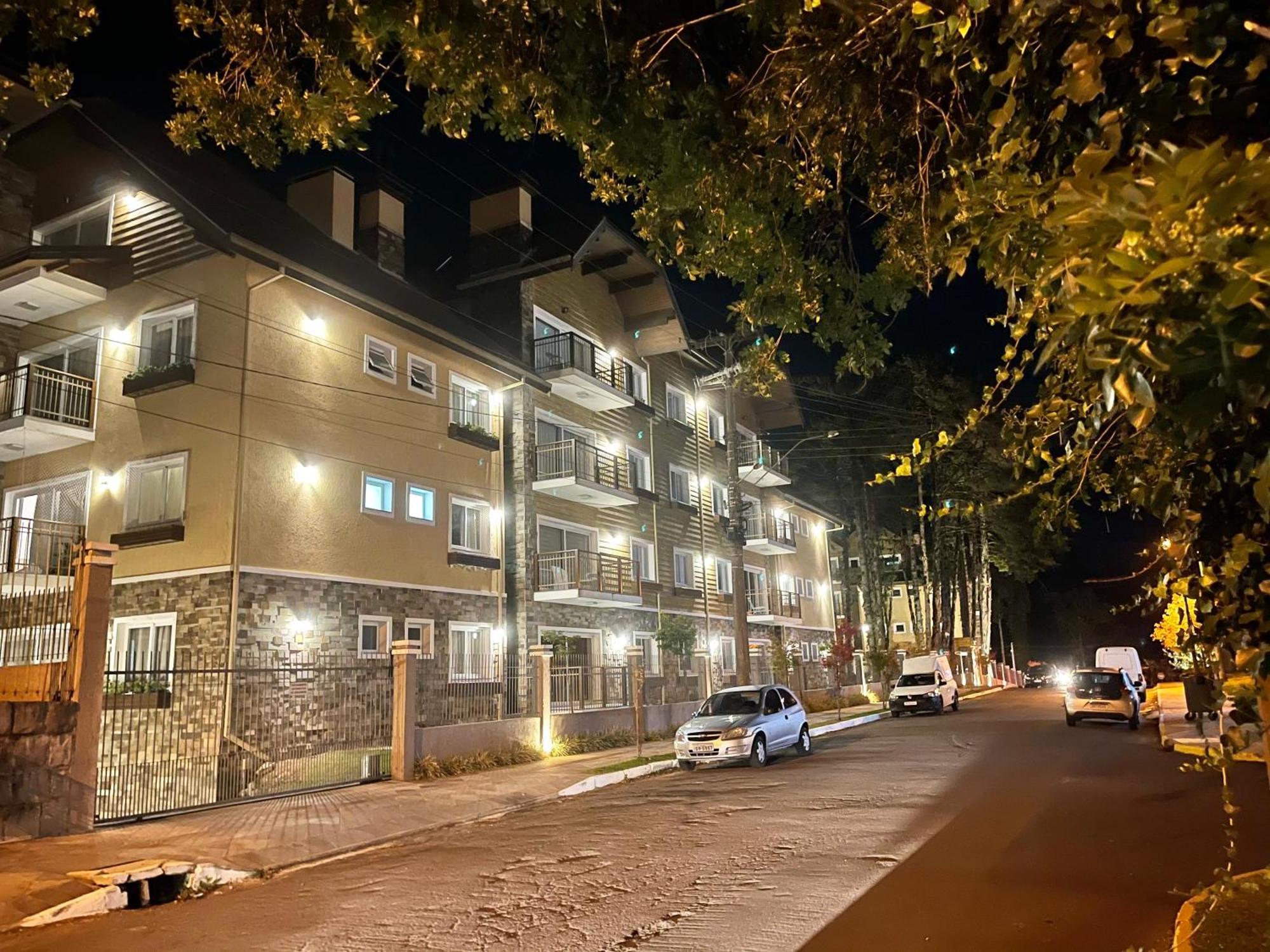 דירות גראמדו Apartamento De Luxo Casa De Pedra מראה חיצוני תמונה